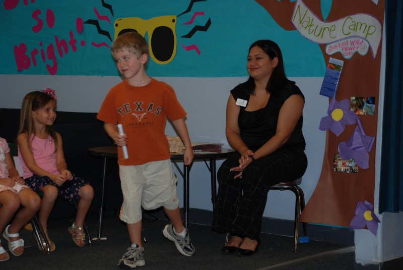 2010/07(July)/Ian PreK Graduation/800x600_2010-07-29-09 Ian's PreK Grad.jpg
